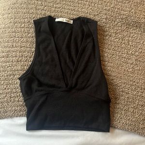 Black Aritzia Crop Top